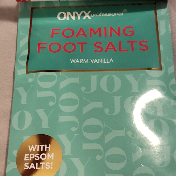 NWT! Onyx Professional Foot Soak and Mask - Picture 6 of 7